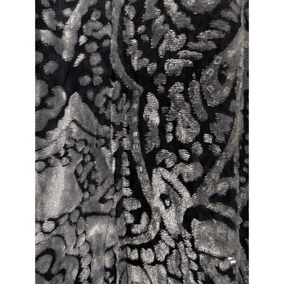 Burnout Velvet Paisley Beaded Kimono Duster - Picture 5 of 10